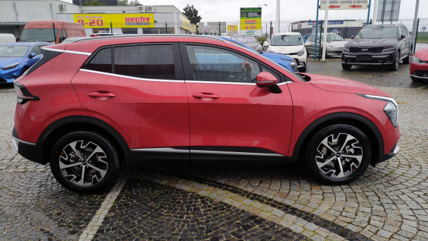 Kia Sportage 1.6 T-GDi mHEV Gold 4WD A/T