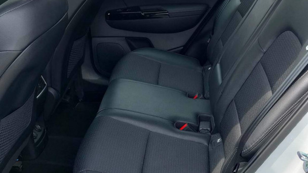 Kia Sportage 1,6 CRDi diesel 7DCT 4WD MHEV