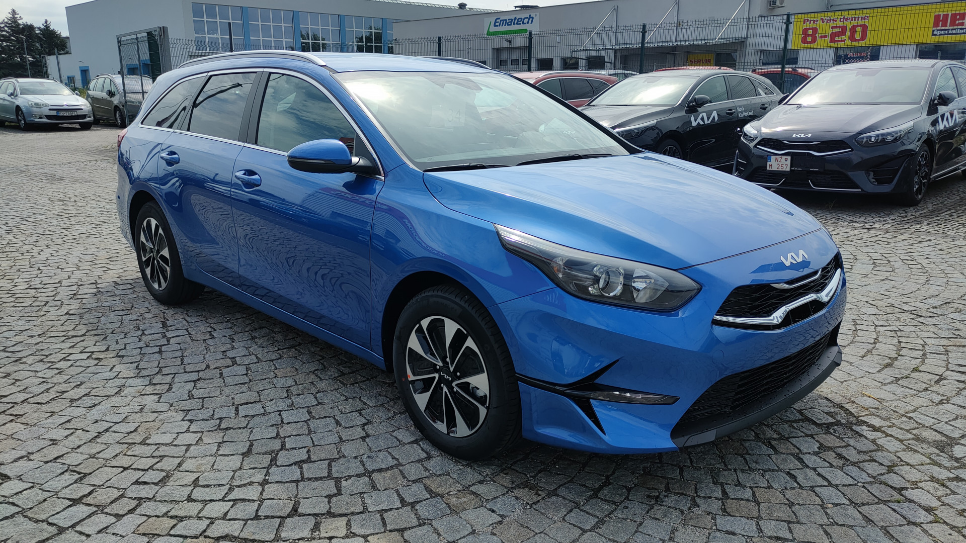 Kia Ceed SW 1,5 T-GDI 140PS MT6 GOLD MY2025