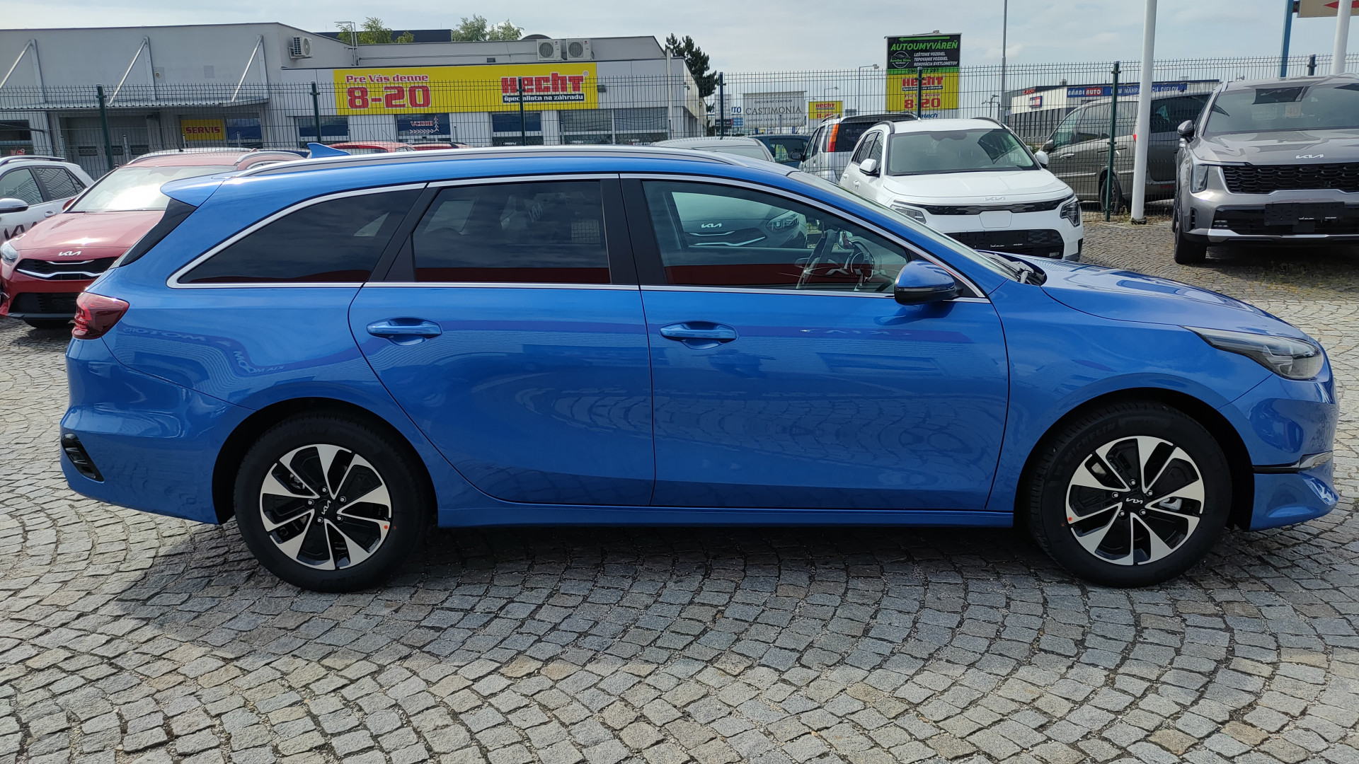 Kia Ceed SW 1,5 T-GDI 140PS MT6 GOLD MY2025