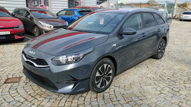 Kia Ceed SW 1,5 T-GDi Silver pack