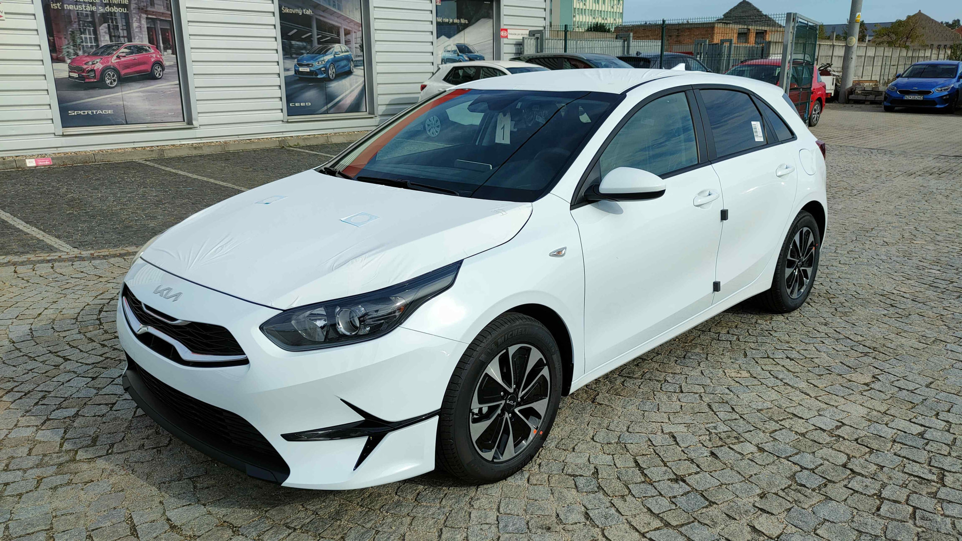 Kia CEED 1,5 T-GDi Silver + Silver pack