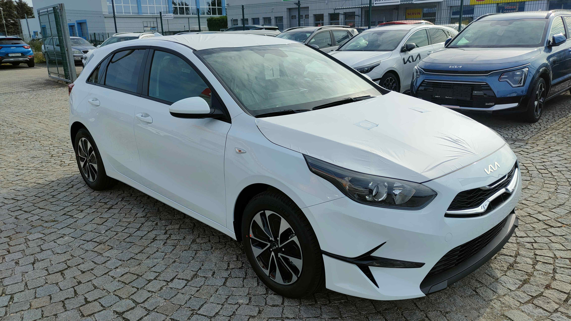 Kia CEED 1,5 T-GDi Silver + Silver pack