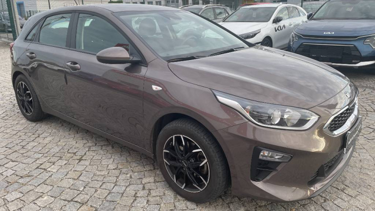 Kia Ceed 1,4 MPI 100PS M6 Silver