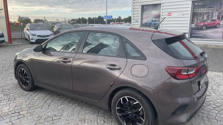 Kia Ceed 1,4 MPI 100PS M6 Silver