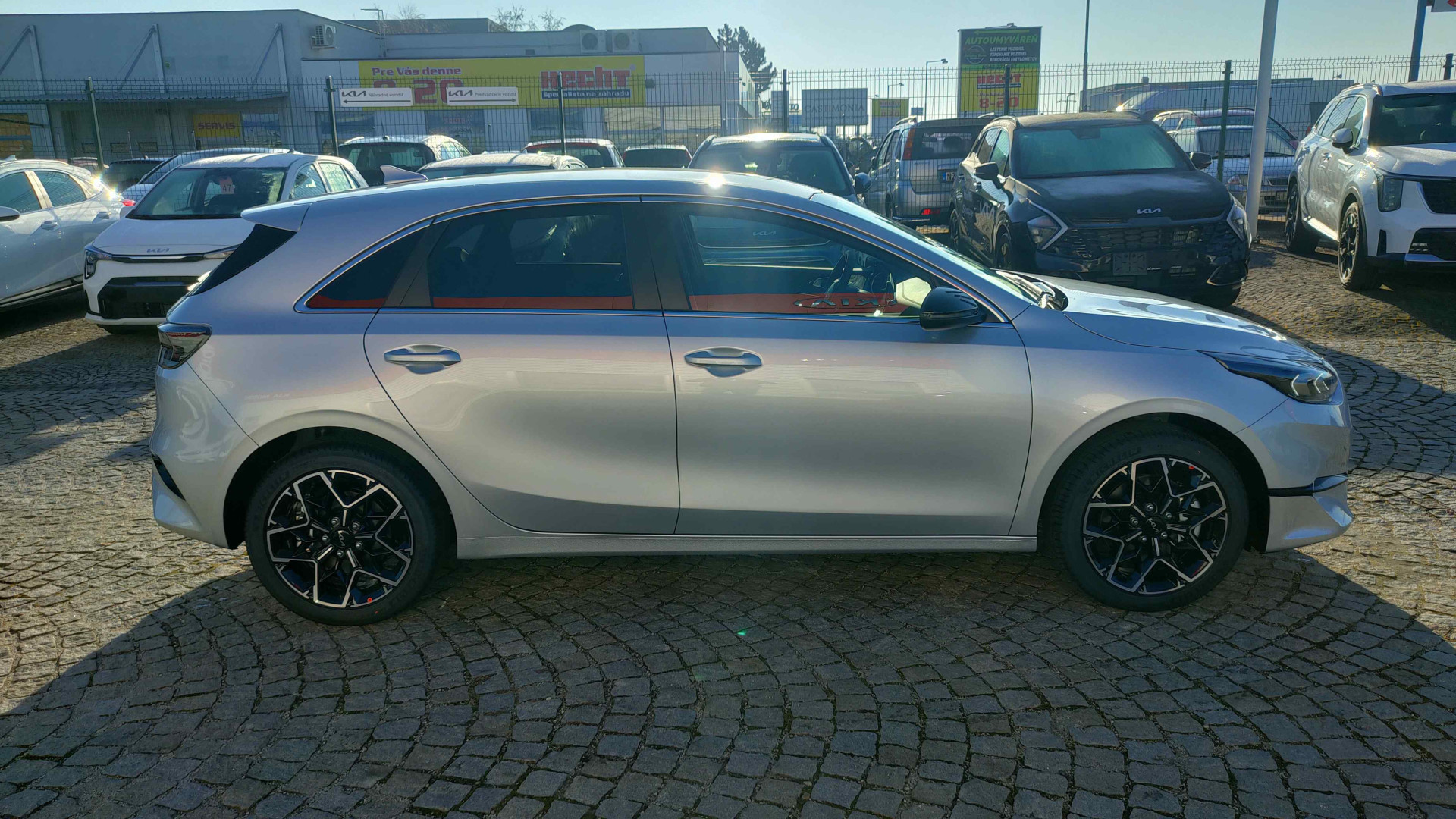 Kia CEED 1,5 T-GDi Sport