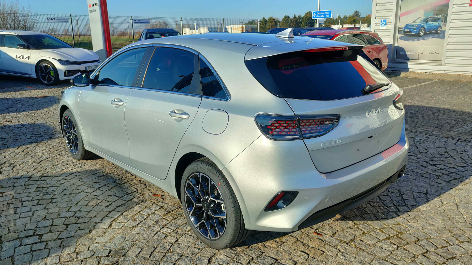 Kia CEED 1,5 T-GDi Sport