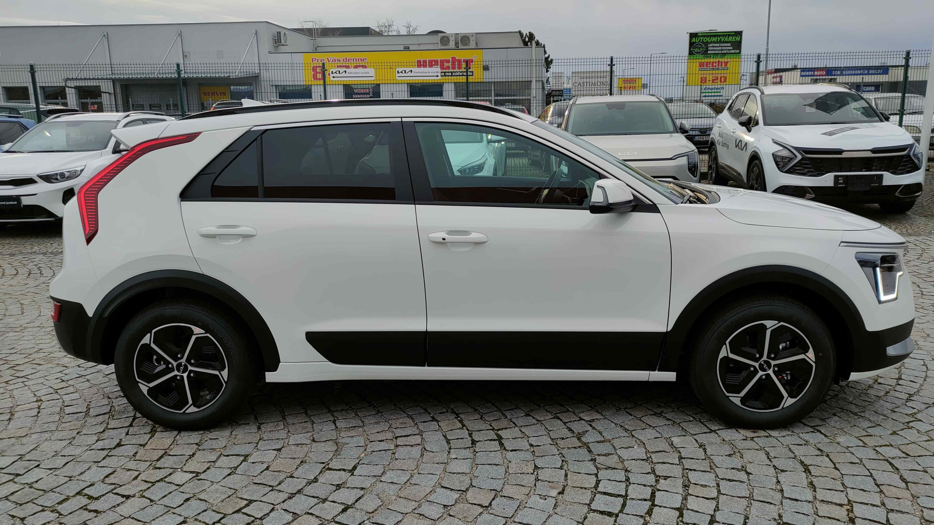 Kia Niro 1,6 HEV Silver 129k