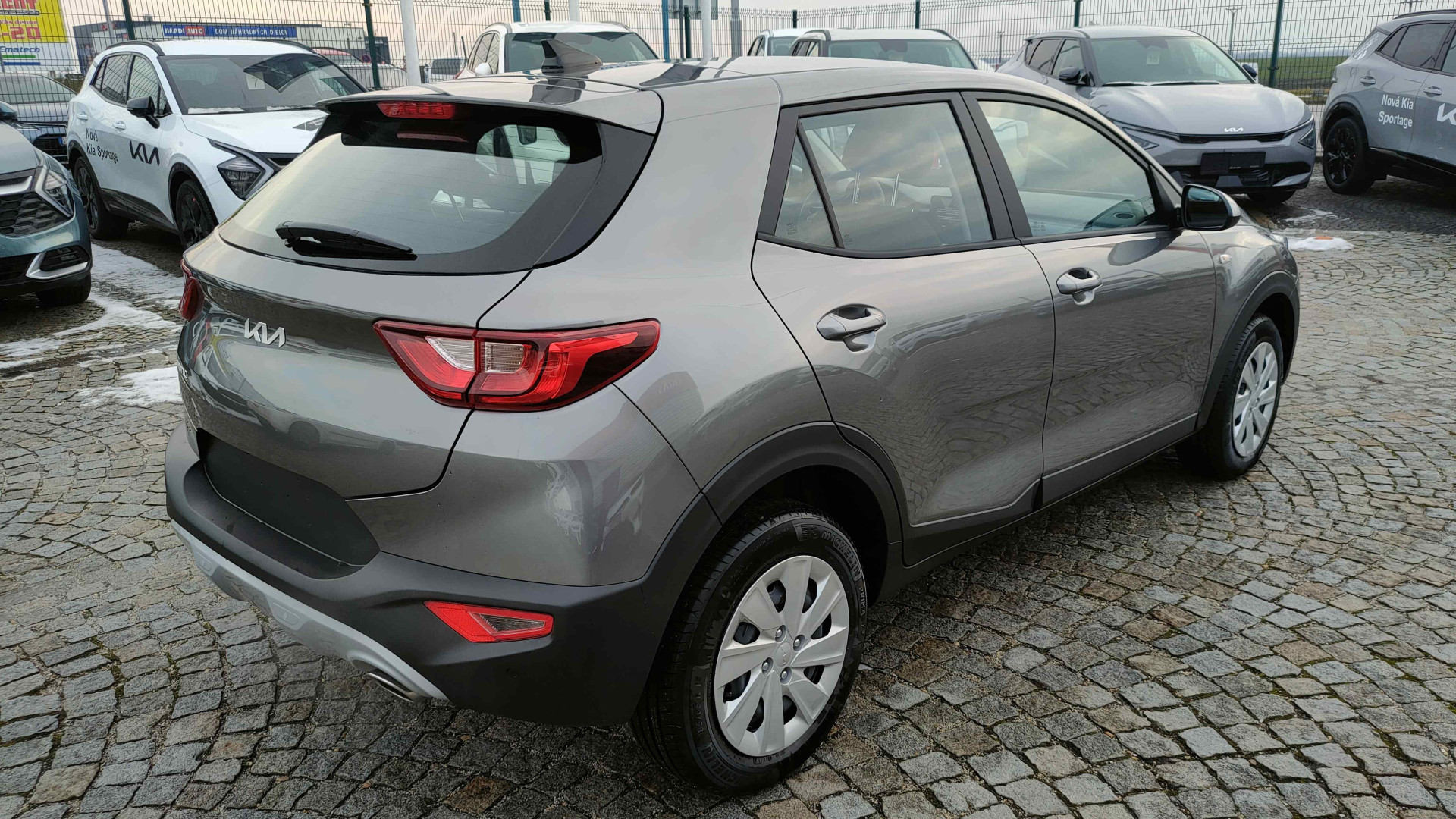 Kia Stonic 1,0 T-GDI DCT7 Silver MY2025