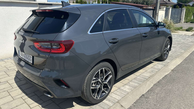 Kia Ceed 1.5 T-GDi Gold