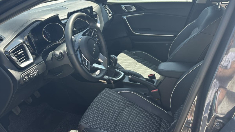 Kia Ceed 1.5 T-GDi Gold