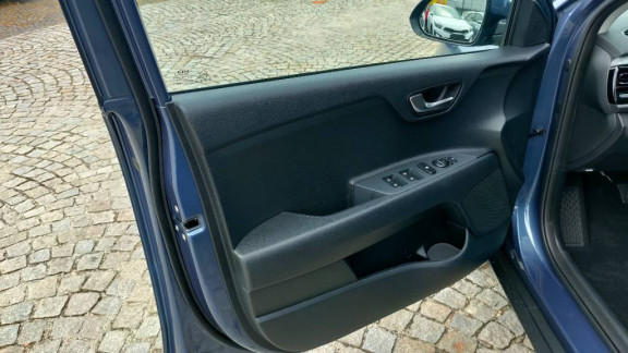 Kia Stonic 1.0 T-GDi Gold