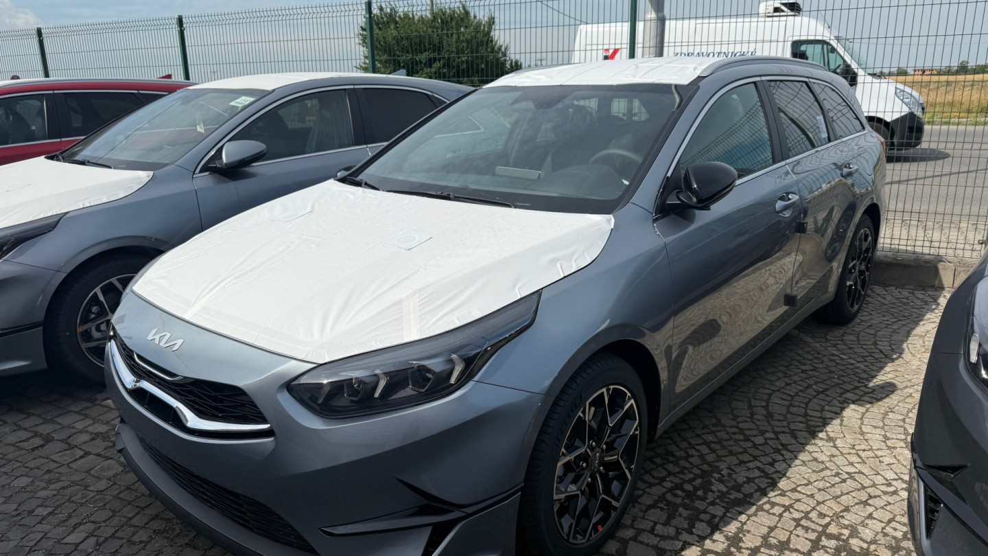 Kia CEED SW 1,5 T-GDi M6 140k SPORT