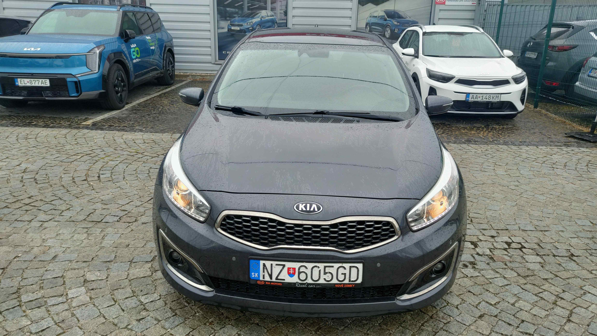 Kia Ceed 1,6 GDI Platinum