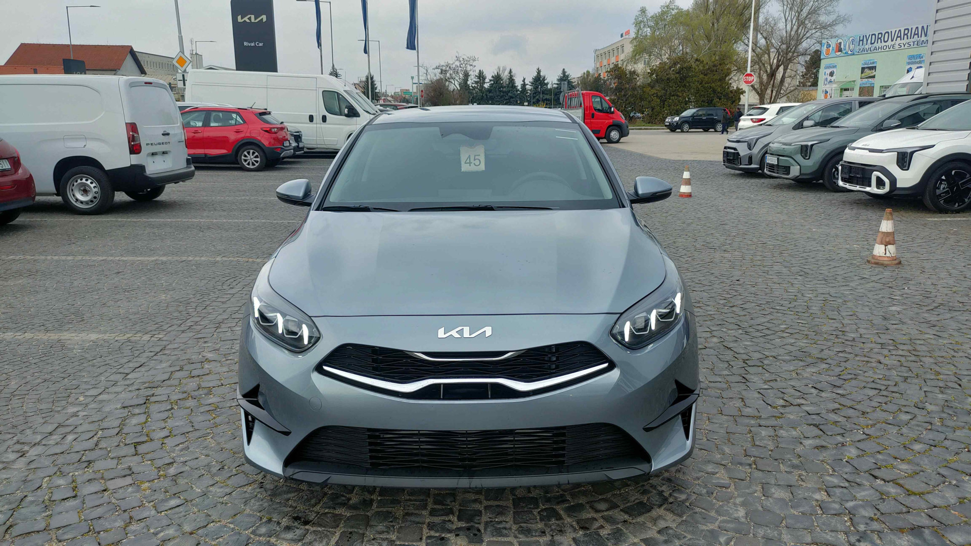 KIA CEED 1,5 T-GDI 7DCT GOLD,LED PACK