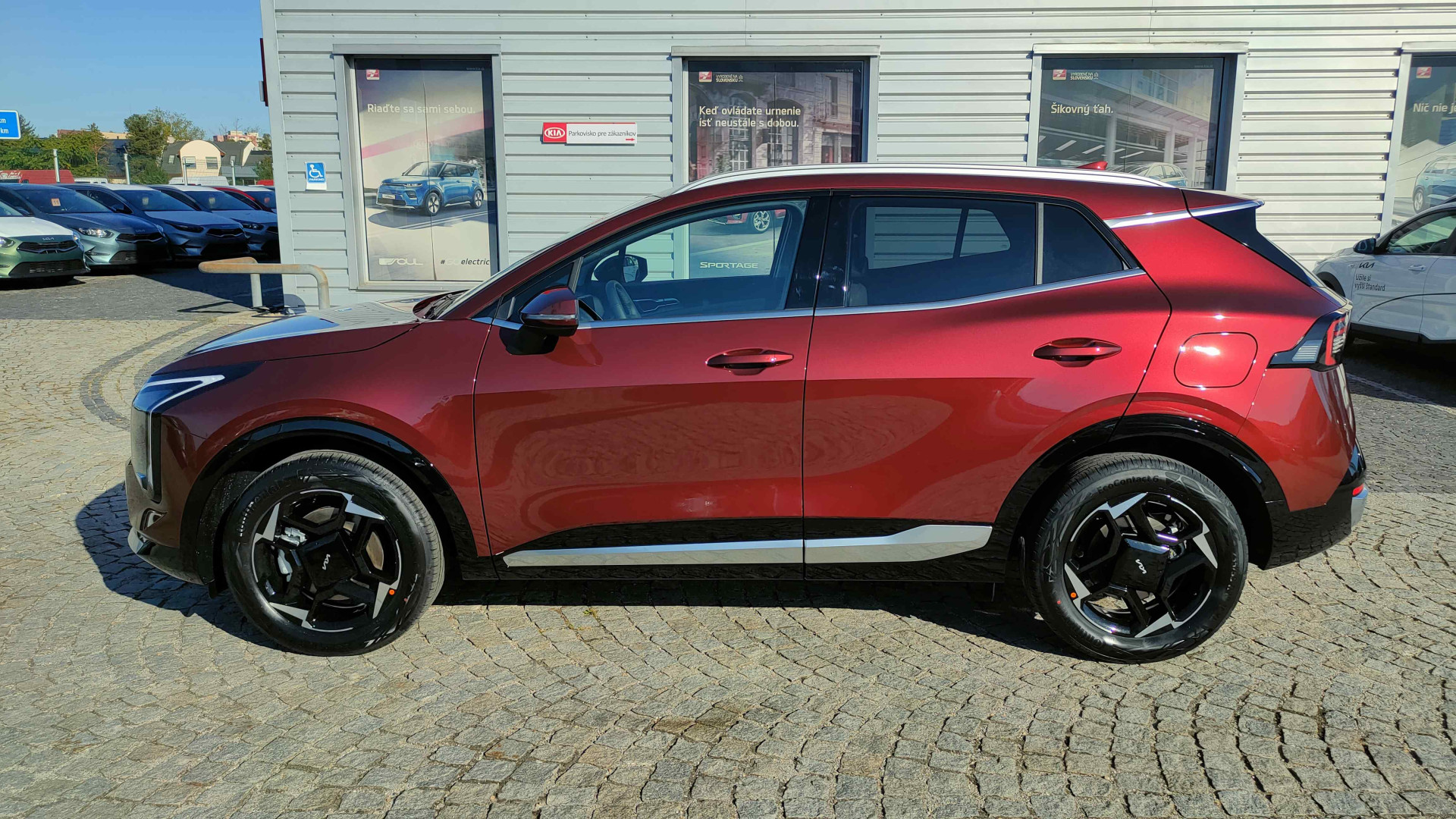 KIA SPORTAGE 1,6 T-GDI HEV FWD A6 PLATINUM