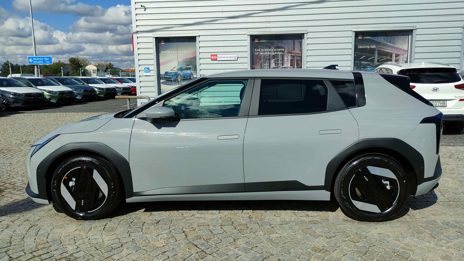 Kia EV4 HB Earth 81,4 kWh FWD 204k