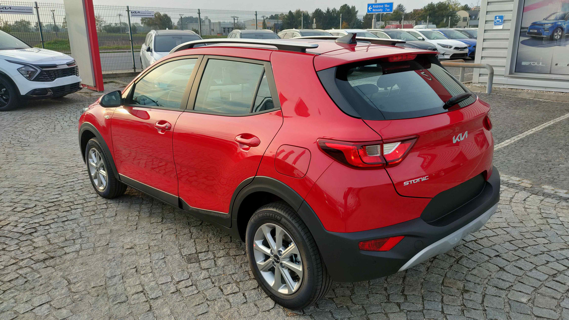 Kia Stonic 1.2 DPi Silver