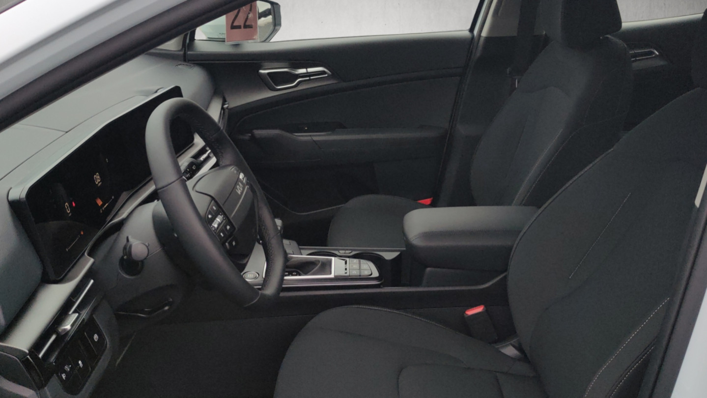 KIA SPORTAGE 1,6 T-GDI Silver 150k FWD DCT7