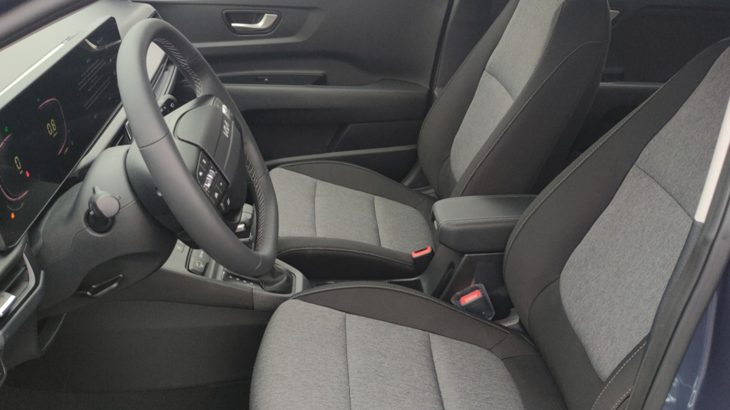 KIA STONIC 1,0 T-GDi Silver 100k 7DCT