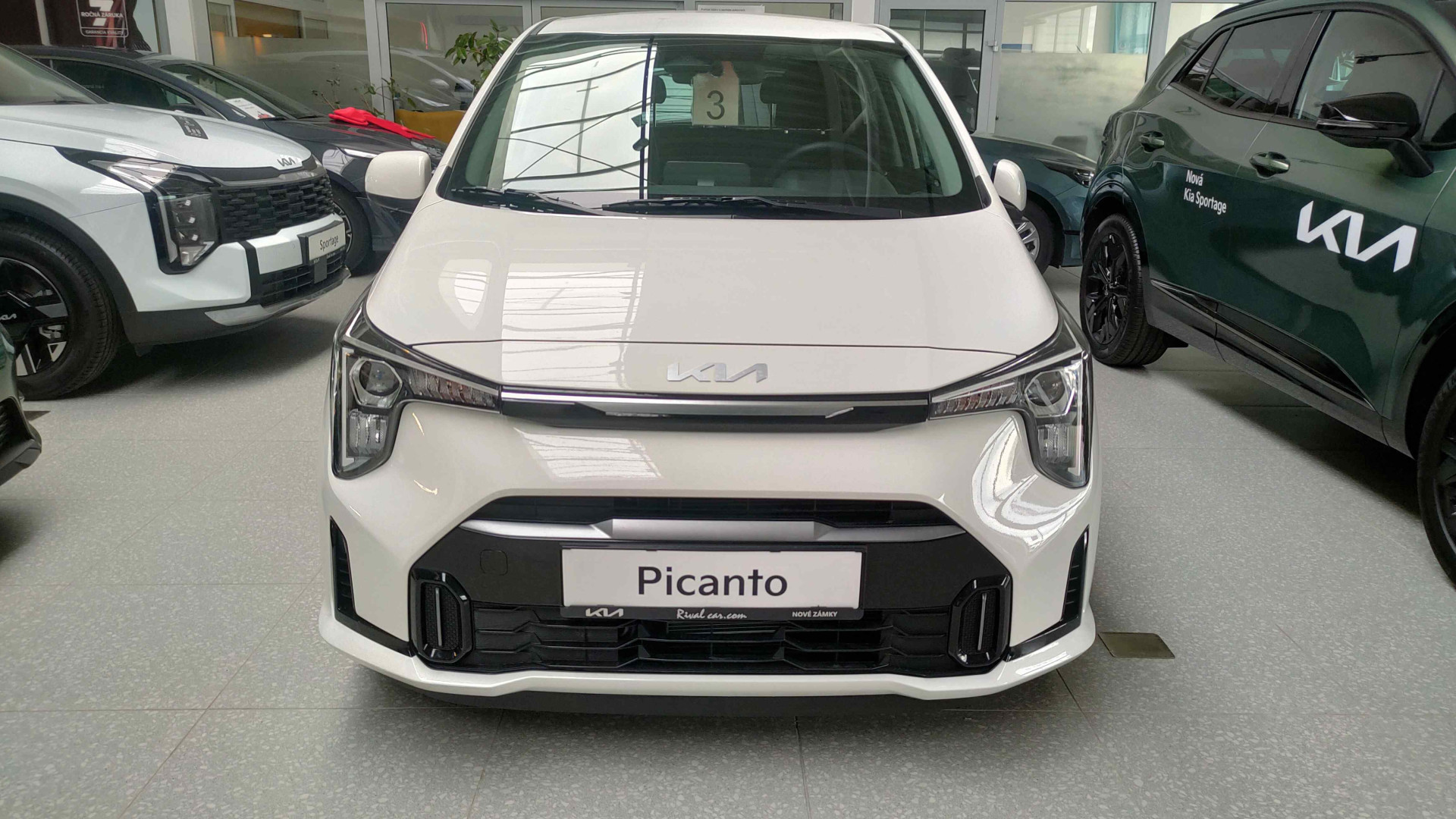 KIA Picanto 1,0 GDI Silver 68k M5