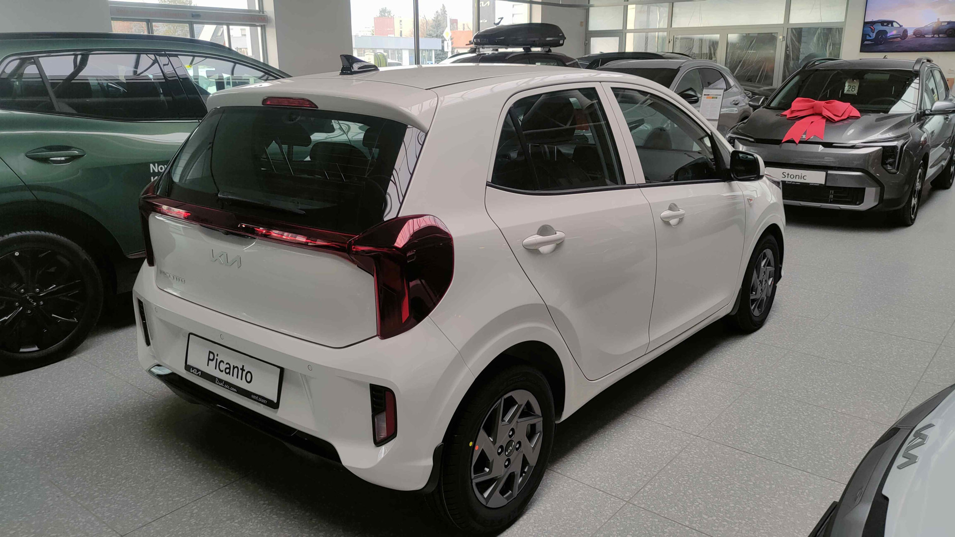 KIA Picanto 1,0 GDI Silver 68k M5