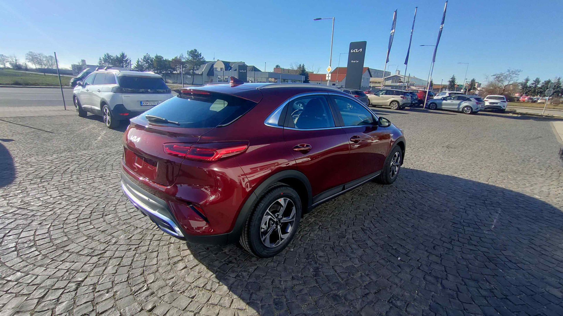 KIA XCEED 1,6 T-GDi Silver 150k DCT7