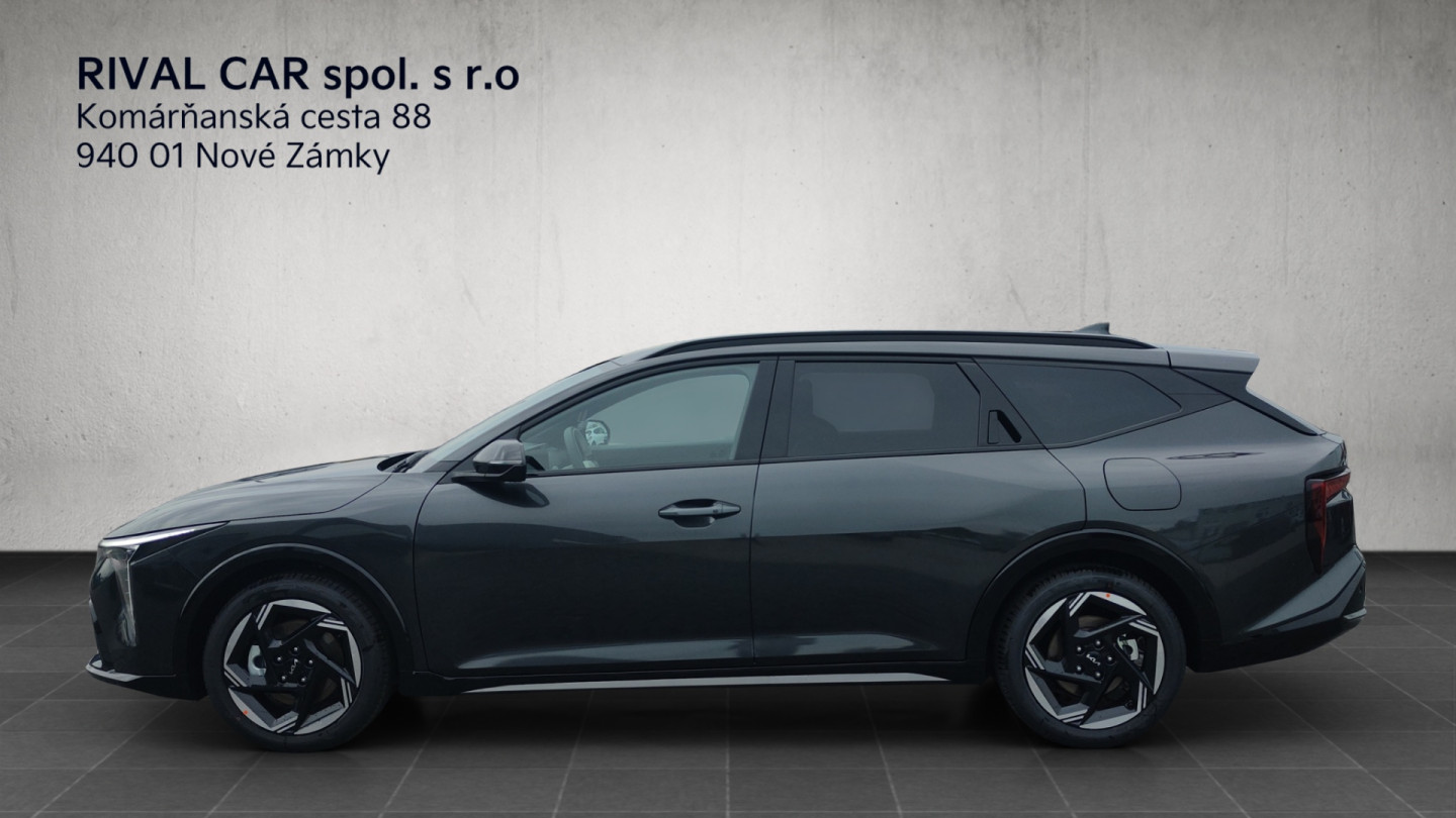 K4 SW 1,6 T-GDI 7DCT SPORT + SAFETY Pack 2