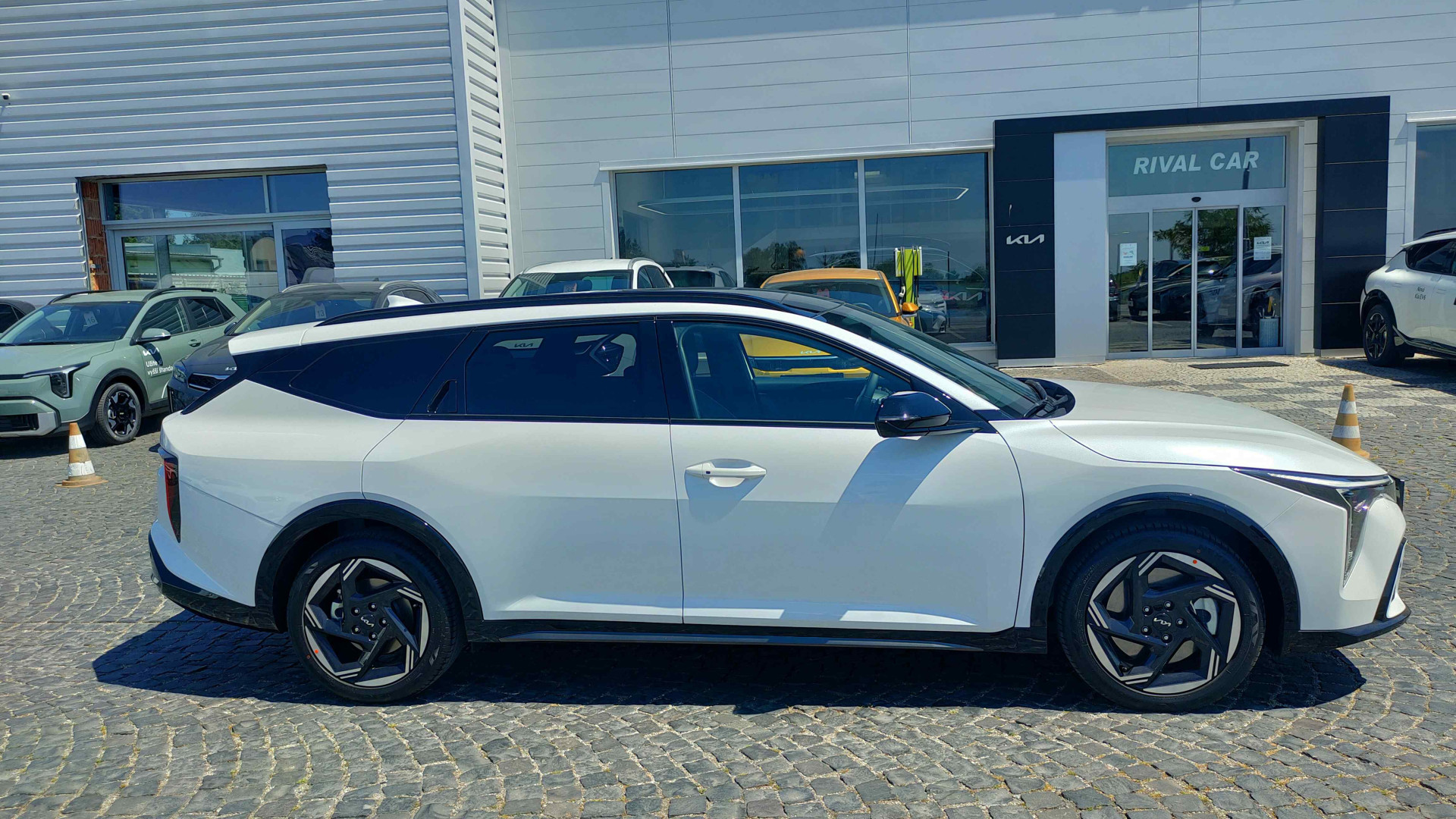 KIA K4 SW 1,6 T-GDI 180k DCT7 Sport