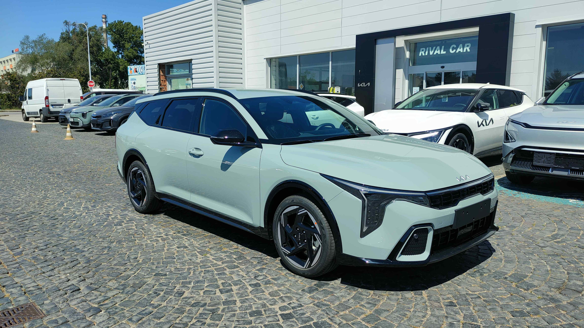 KIA K4 SW 1,6 T-GDI 180k DCT7 Sport