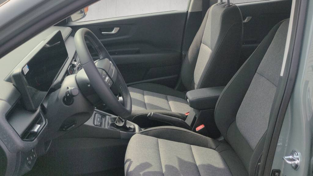 KIA STONIC 1,0 T-GDI M6 SILVER,SILVER PACK