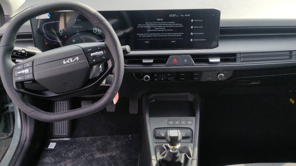 KIA STONIC 1,0 T-GDI M6 SILVER,SILVER PACK