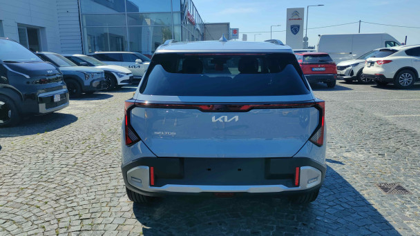 KIA SELTOS 1,6 T-GDI FWD M6 GOLD