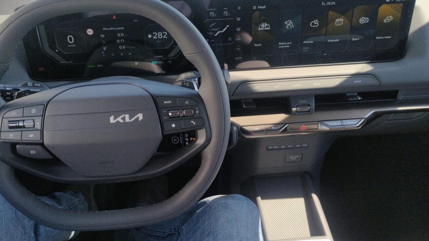 EV2 AIR FWD SR 4S,COMFORT PACK