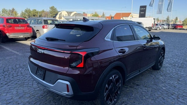 Kia XCEED 1,6 T-GDi 7DCT Gold + Smart pack + Wheel pack